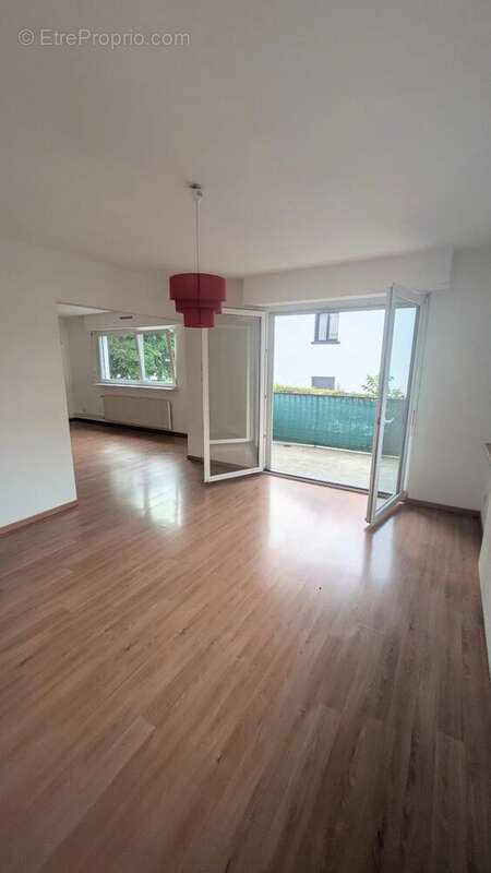 Magnifique appartement 4 pièces de 92 m² avec terrasse et 3 garages – Lutterbach - photo 2