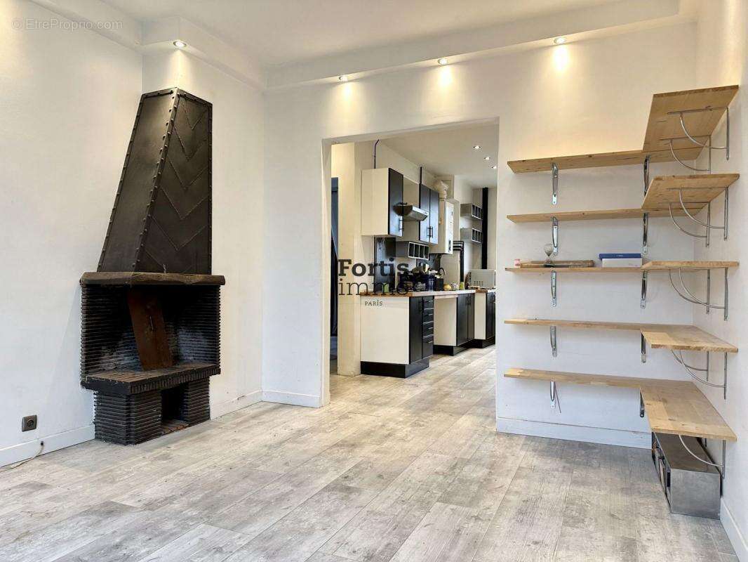 Appartement à DUGNY