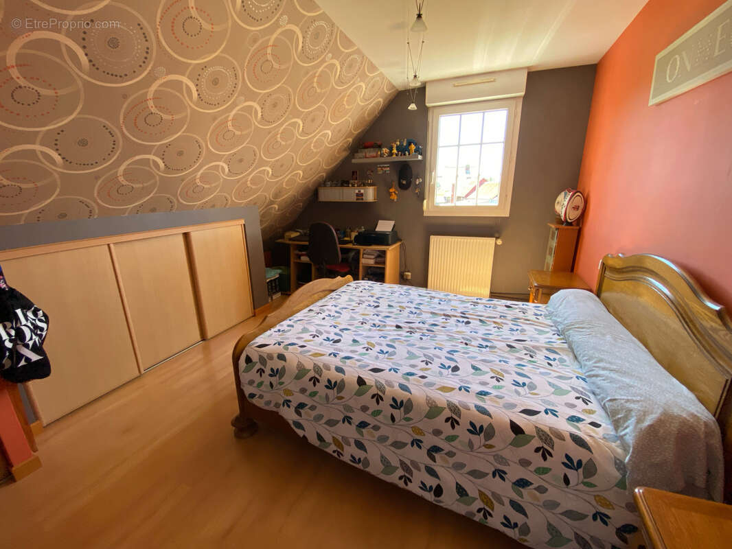 Maison à POIX-DE-PICARDIE