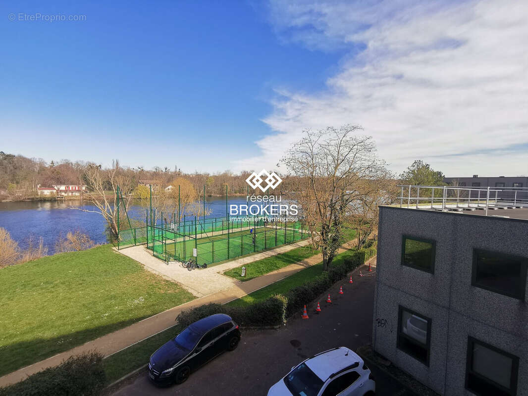 Commerce à VIRY-CHATILLON