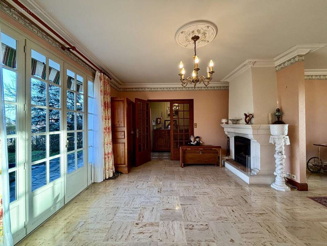 Maison à MIGNE-AUXANCES