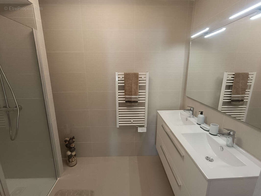 Appartement à FREJUS