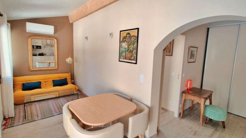 Maison à VAISON-LA-ROMAINE