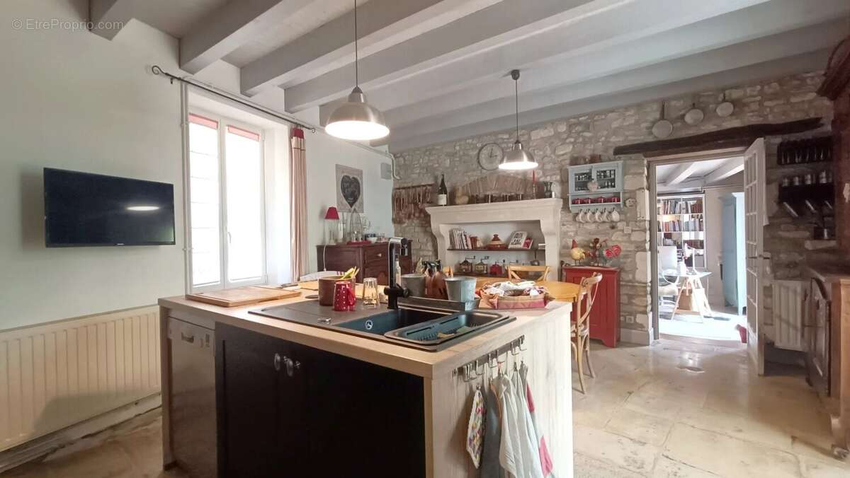 Maison 4 chambres avec piscine amberre - photo 6