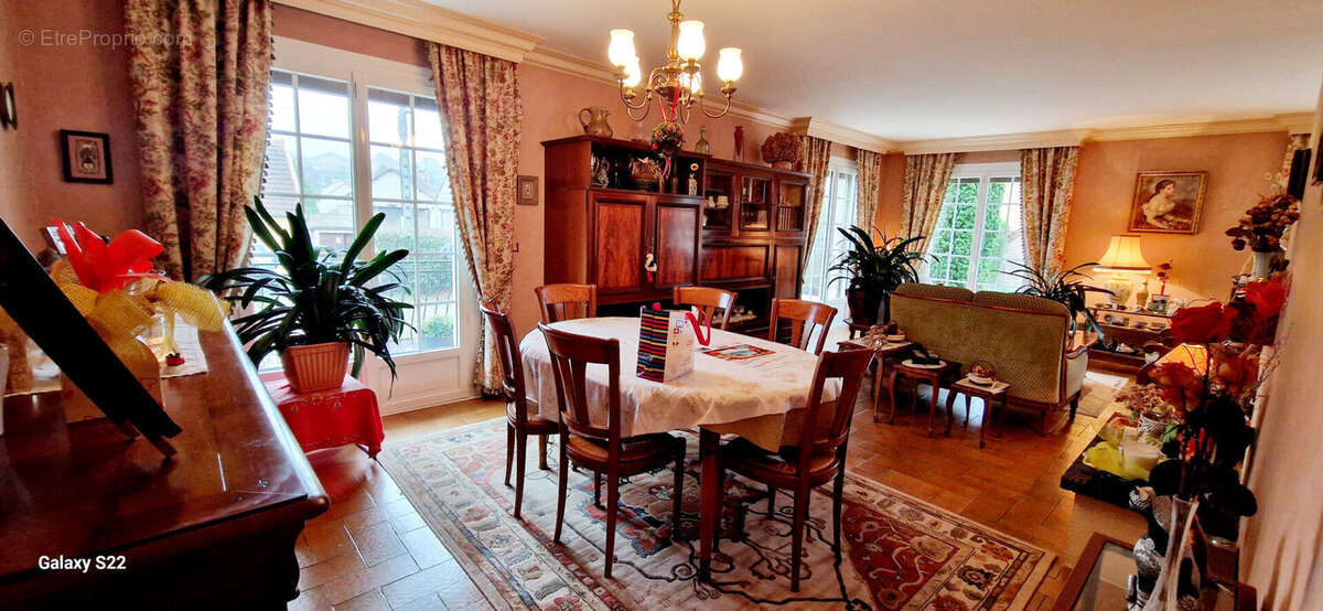 Maison à COMMENTRY
