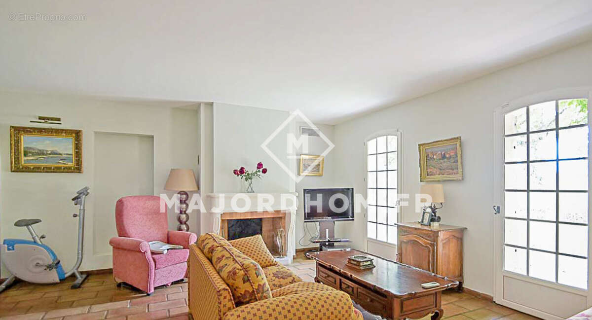 Maison à LE CASTELLET