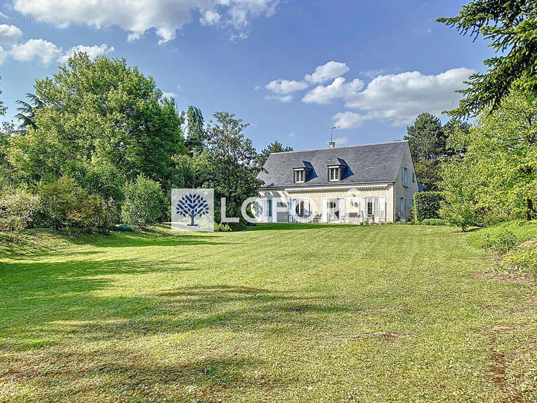 Maison à NOISY-LE-ROI