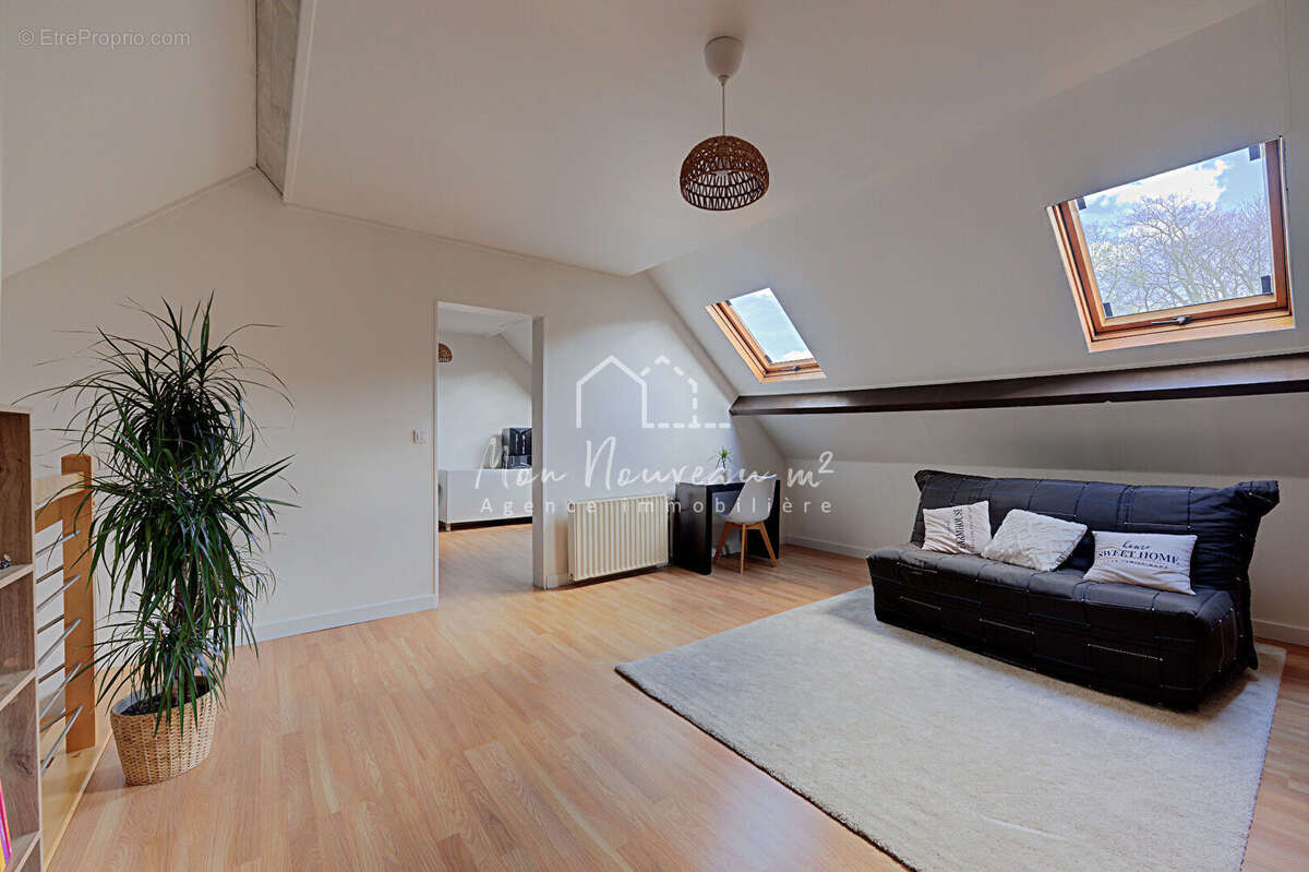 Maison à NOISY-LE-GRAND