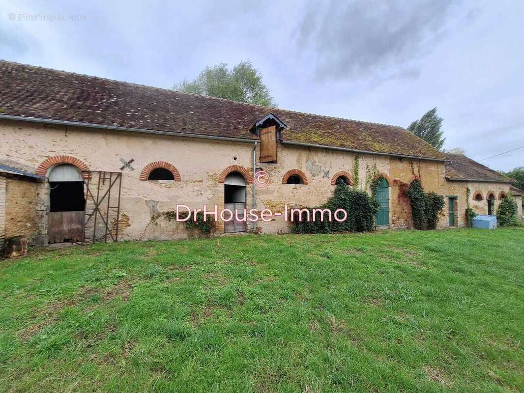 Maison à PARIGNE-L&#039;EVEQUE