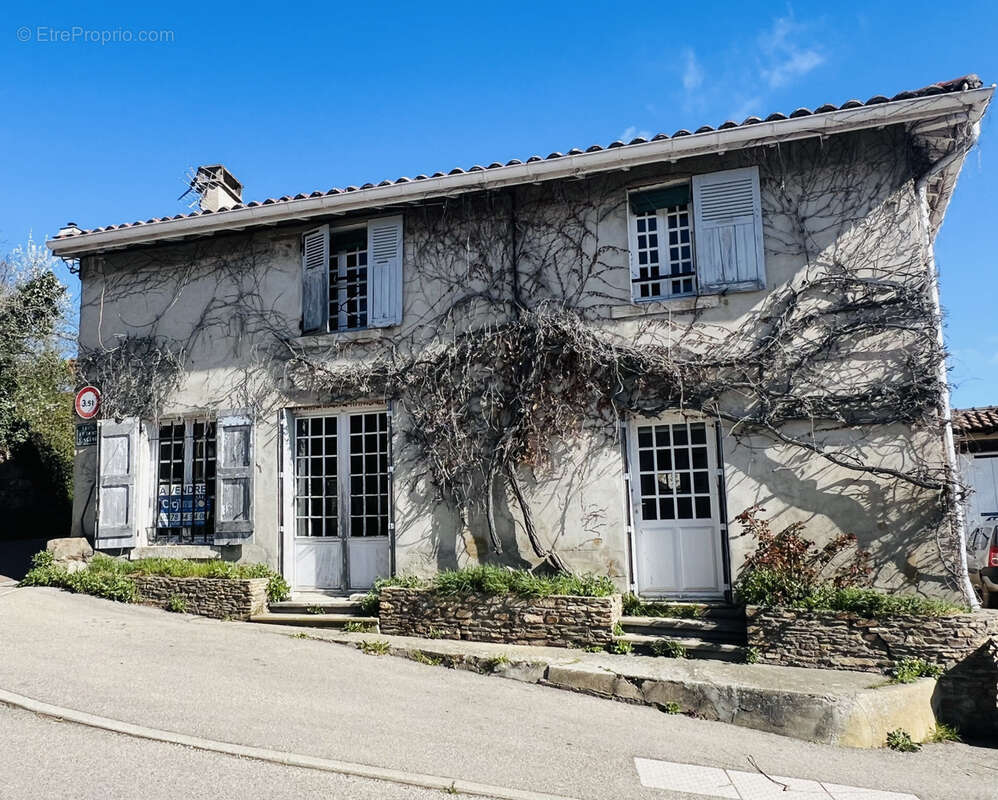 Maison à SAINT-LAURENT-D&#039;AGNY