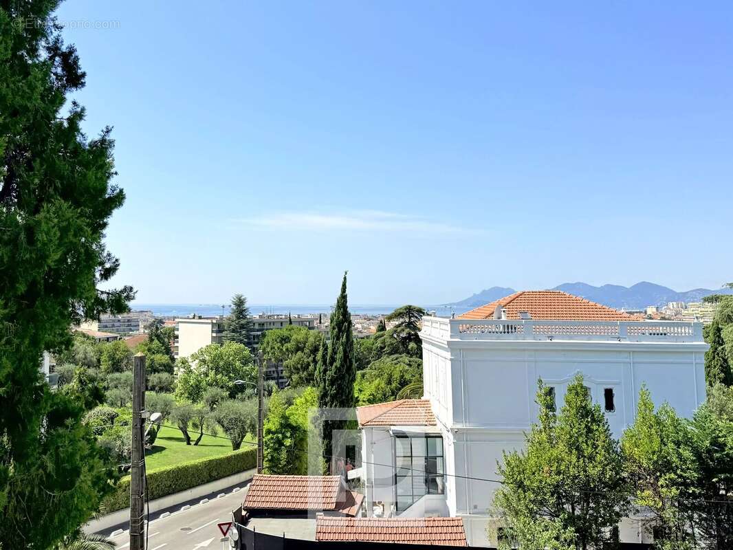 Appartement à CANNES