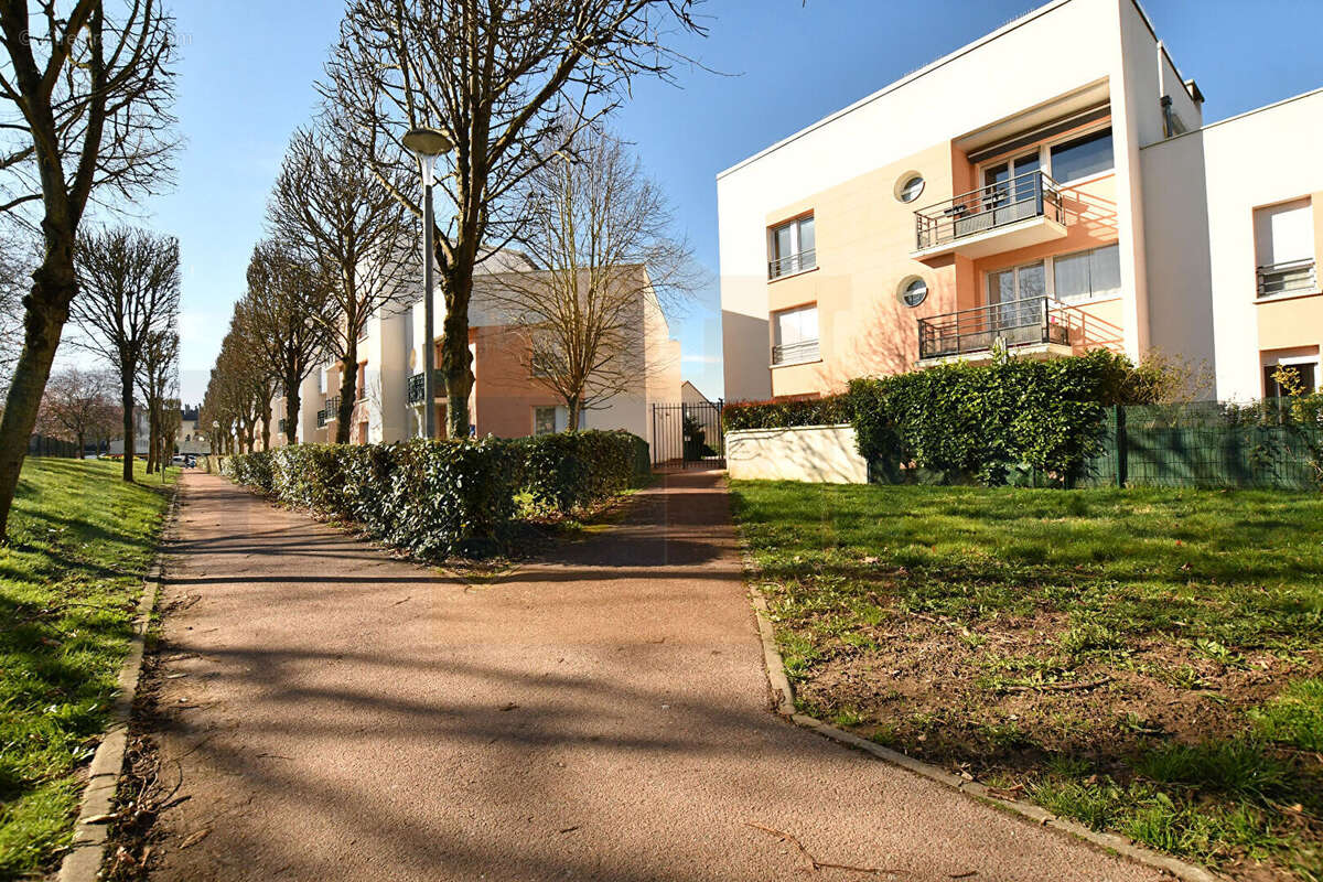 Appartement à BOIS-D'ARCY