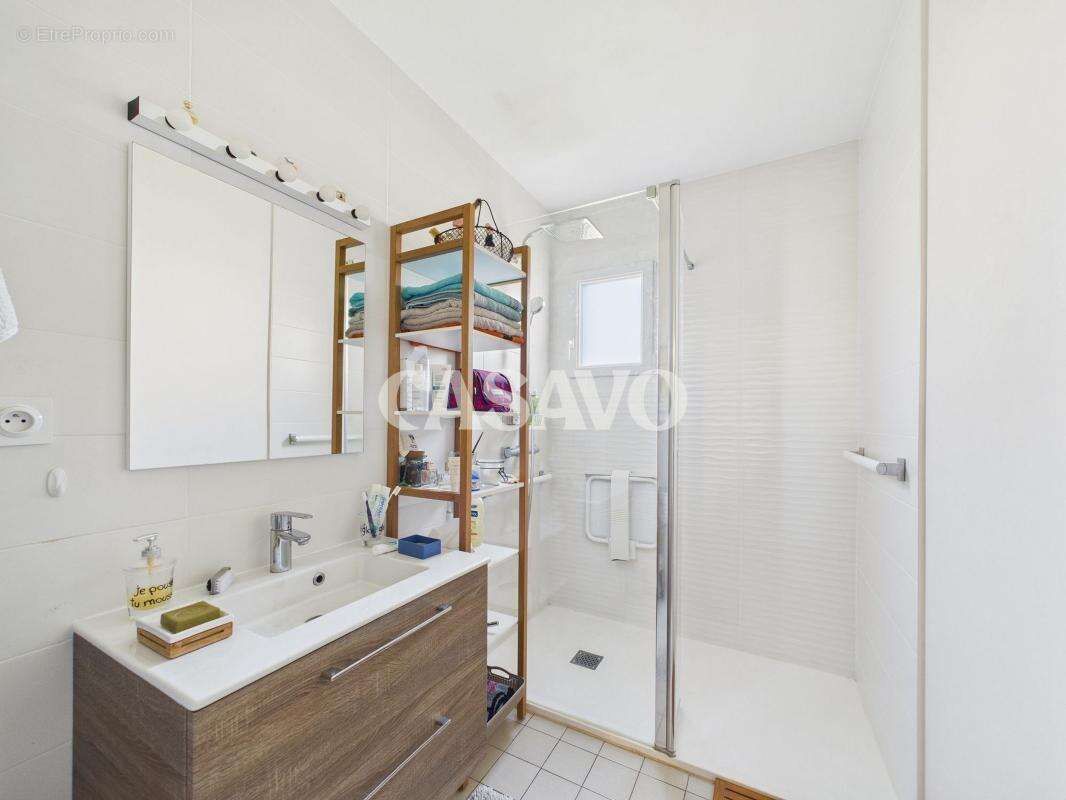 Maison à BOUGUENAIS