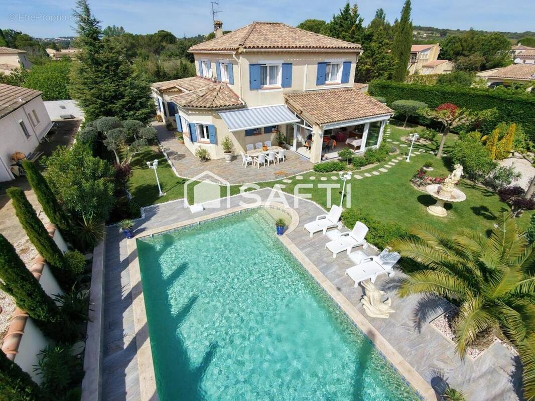 Photo 1 - Maison à ROCHEFORT-DU-GARD