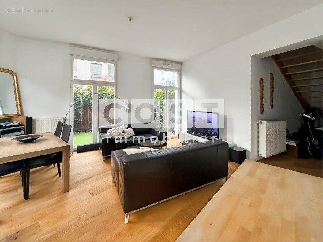 Appartement à ASNIERES-SUR-SEINE