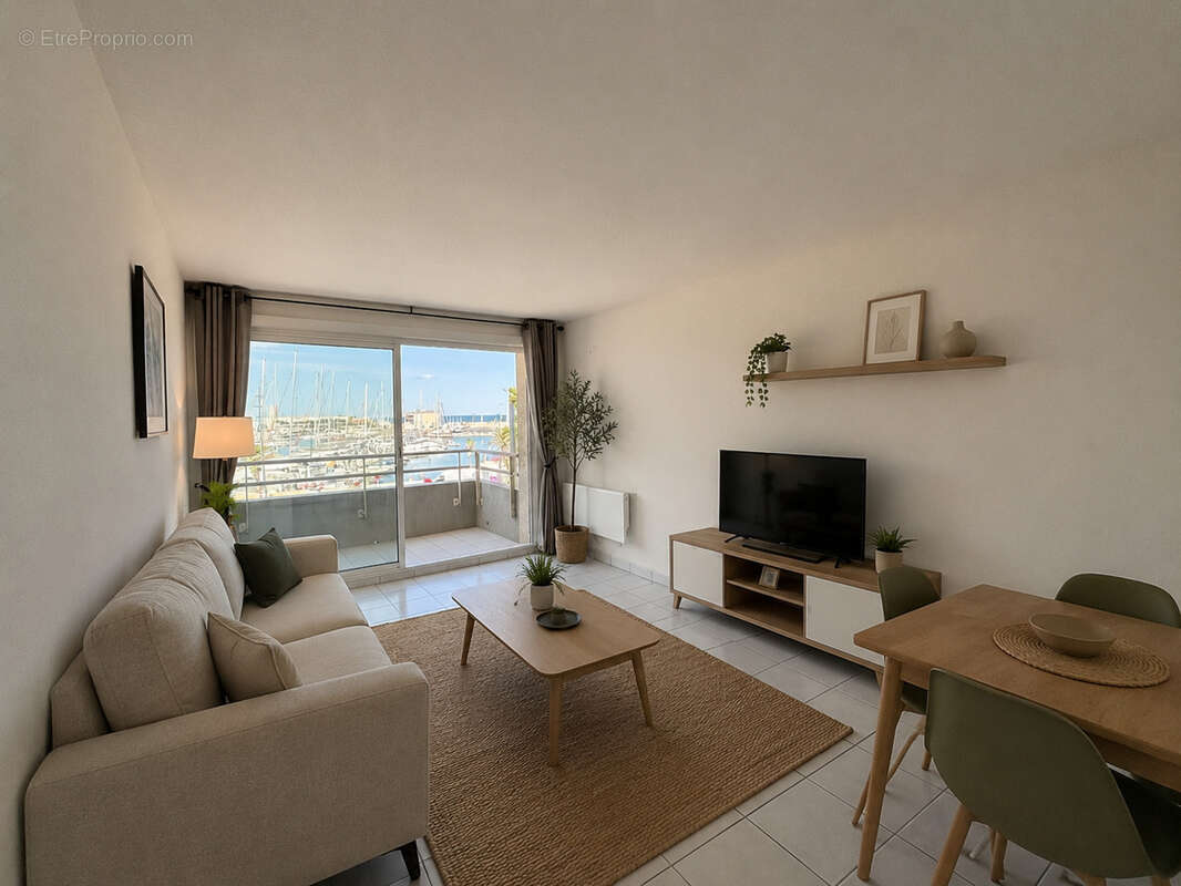 Appartement à CANET-EN-ROUSSILLON