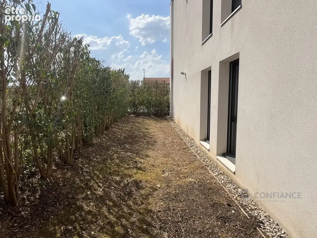 Appartement 73 m² à Meyzieu  - photo 7