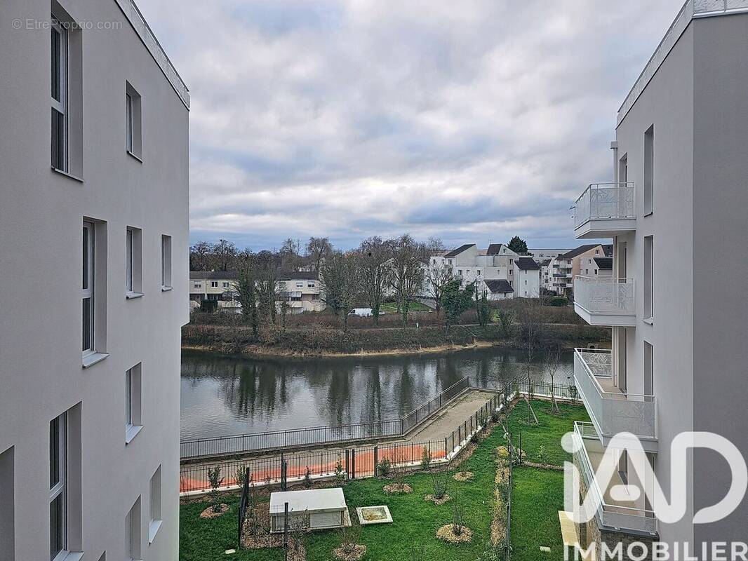 Photo 1 - Appartement à SAVIGNY-LE-TEMPLE
