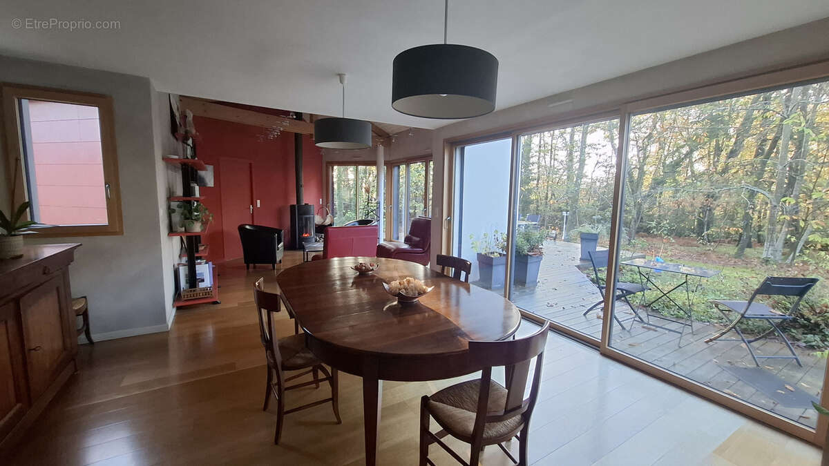 Maison à SAINTE-PAZANNE