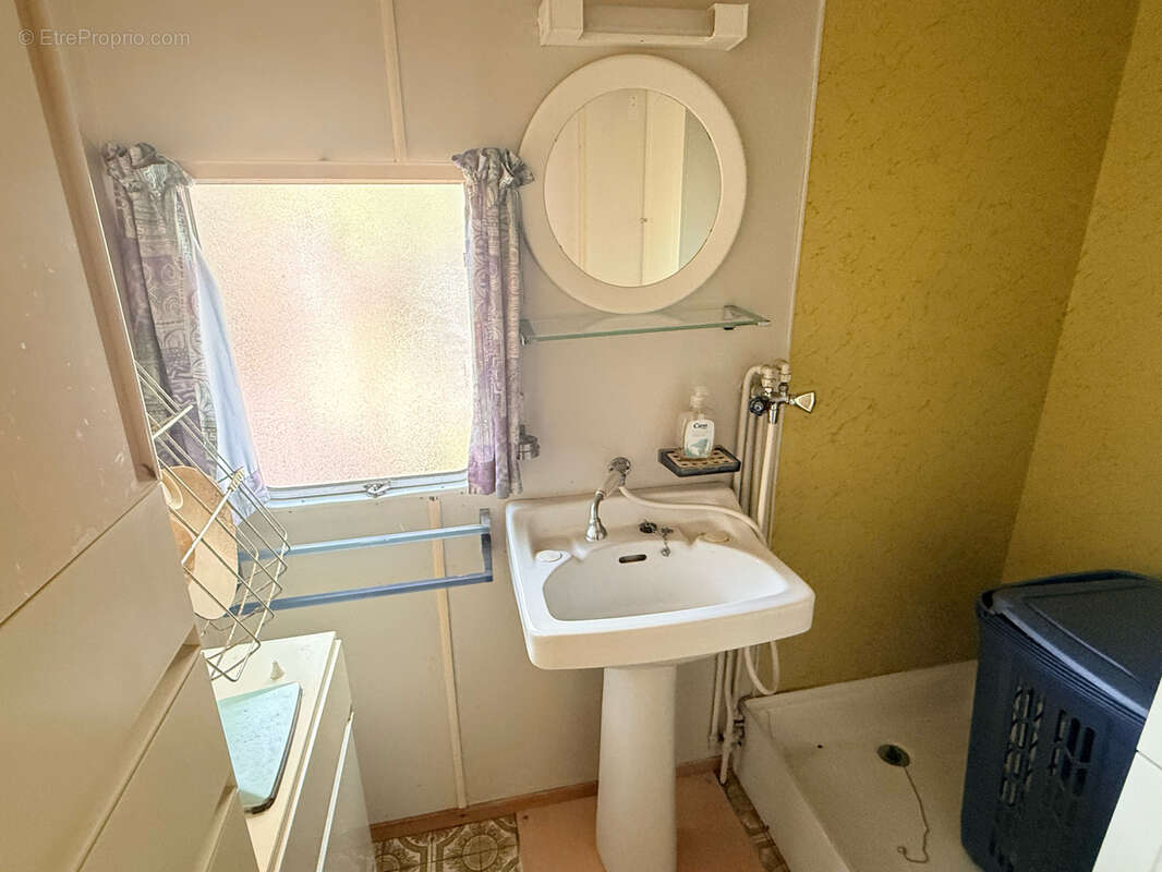 Frejus, parcelle de 230m2 avec mobil'home et caravane - photo 11