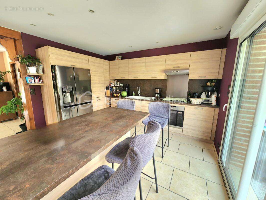 Magnifique propriété de 210 m², parcelle de 3 300 m² à 7 km de la mer - photo 3