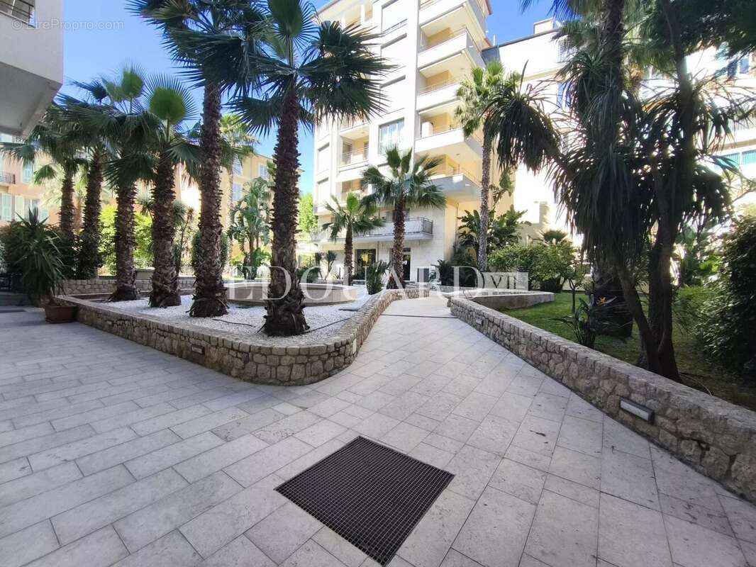 Appartement à MENTON