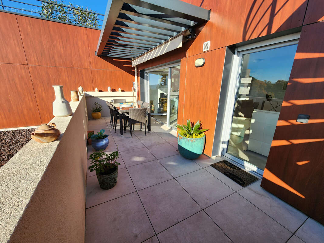 Appartement à FREJUS