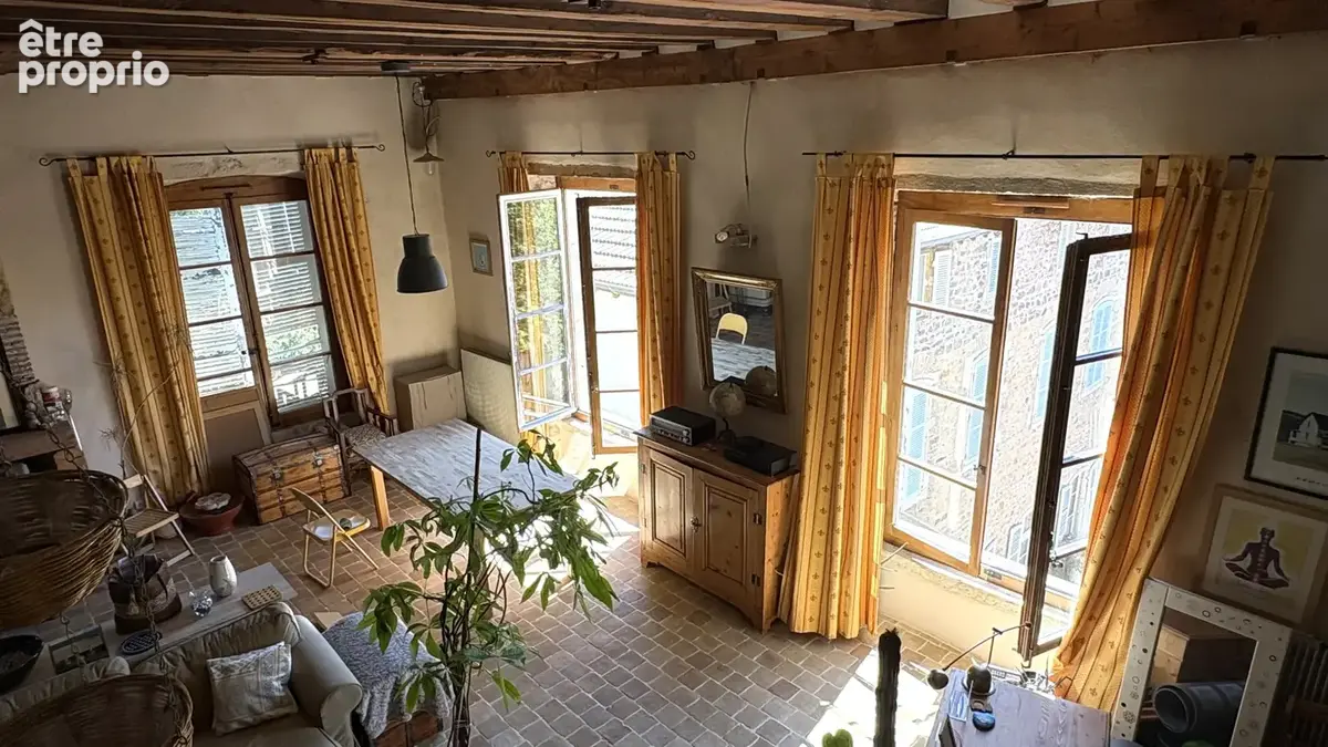 DUPLEX T4 atypique à Chasselay dans parc arboré - photo 5