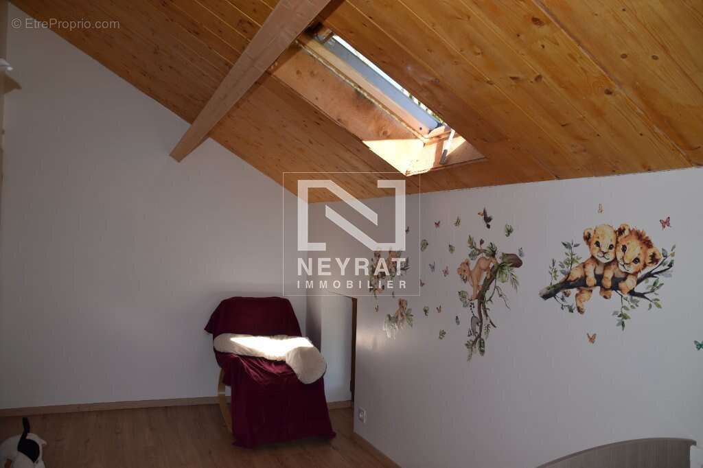 Maison rénovée avec prestations - photo 12