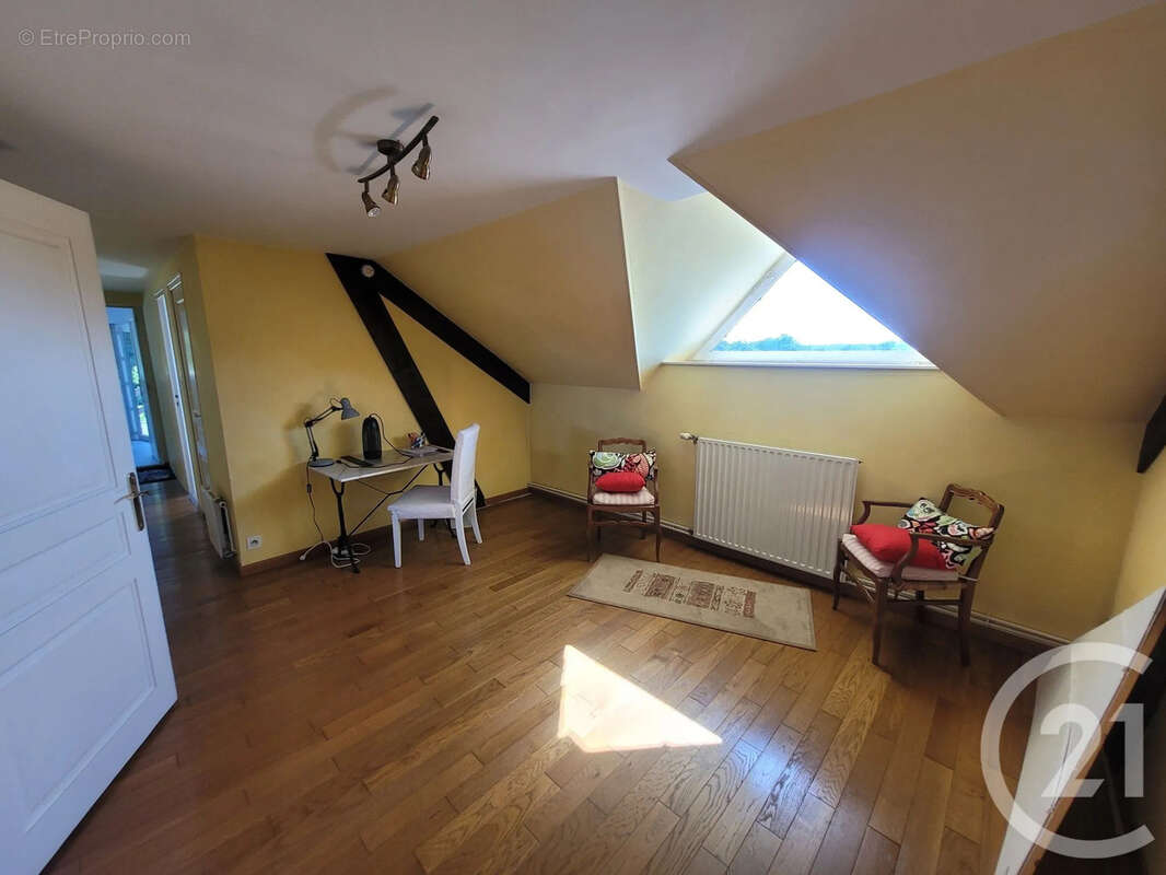 Maison à SAINTE-CROIX