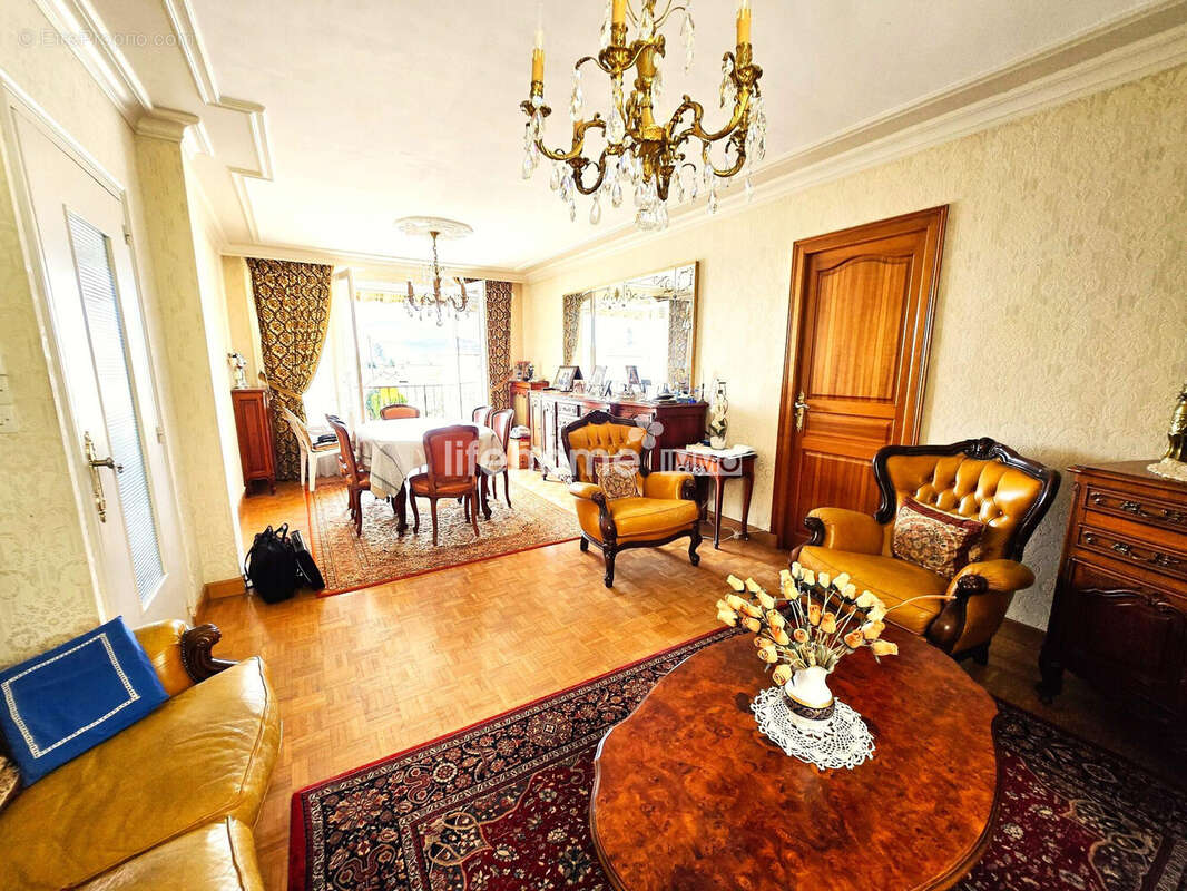 Maison à SAINT-VAURY