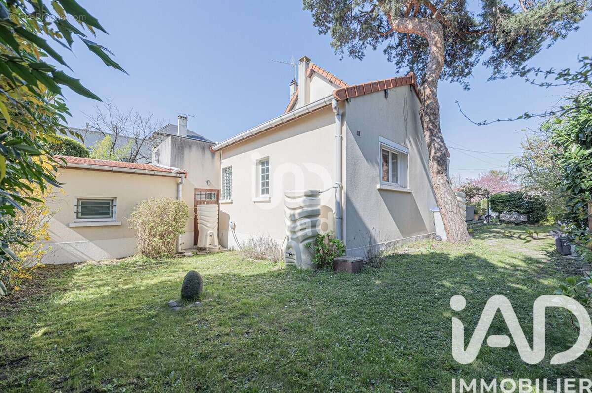 Photo 5 - Maison à LIVRY-GARGAN