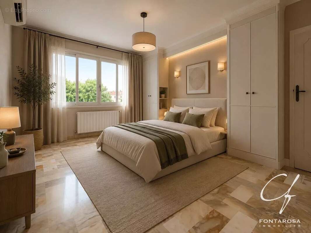 Appartement à SAINT-RAPHAEL