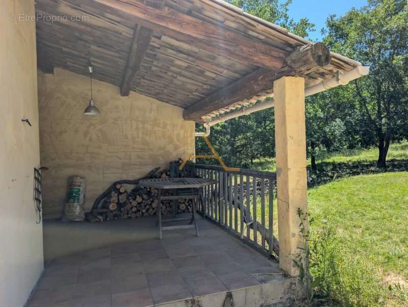 Maison à DIEULEFIT