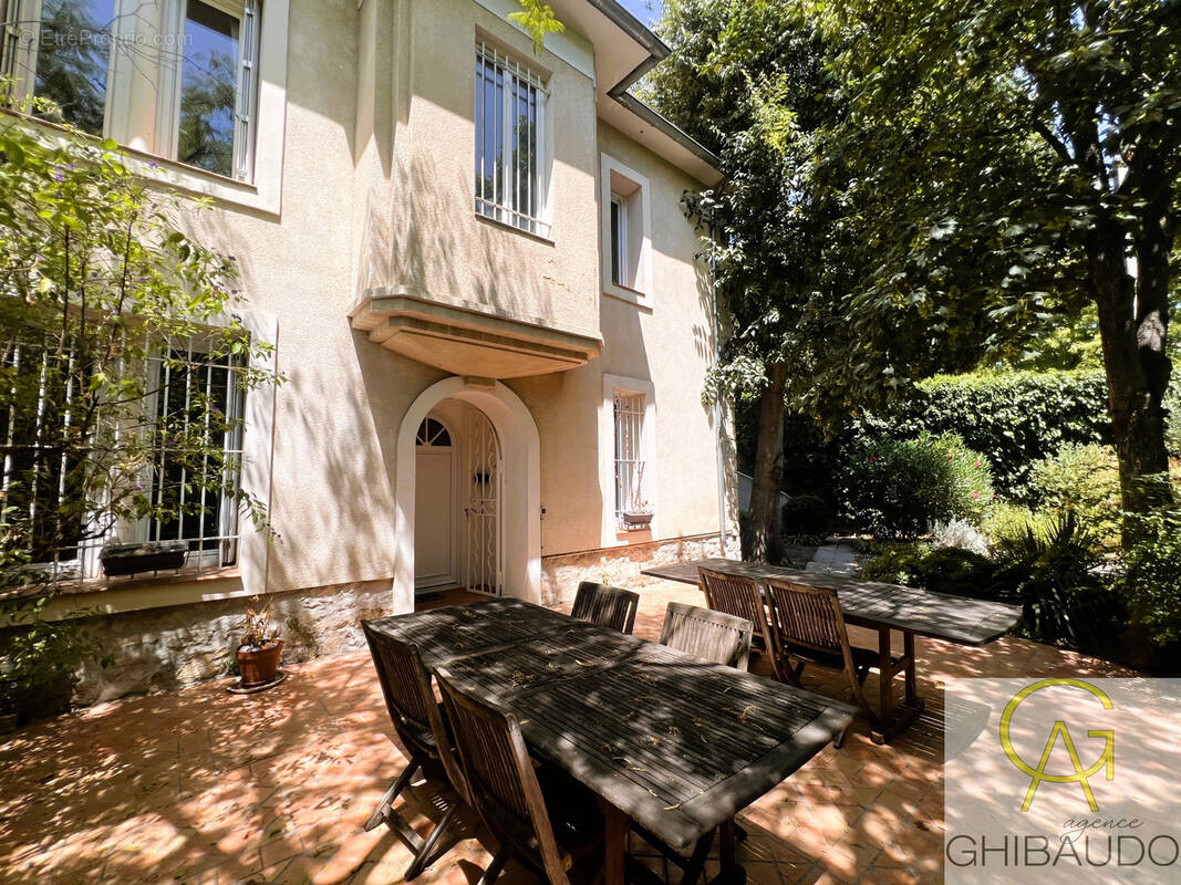 Maison à AIX-EN-PROVENCE