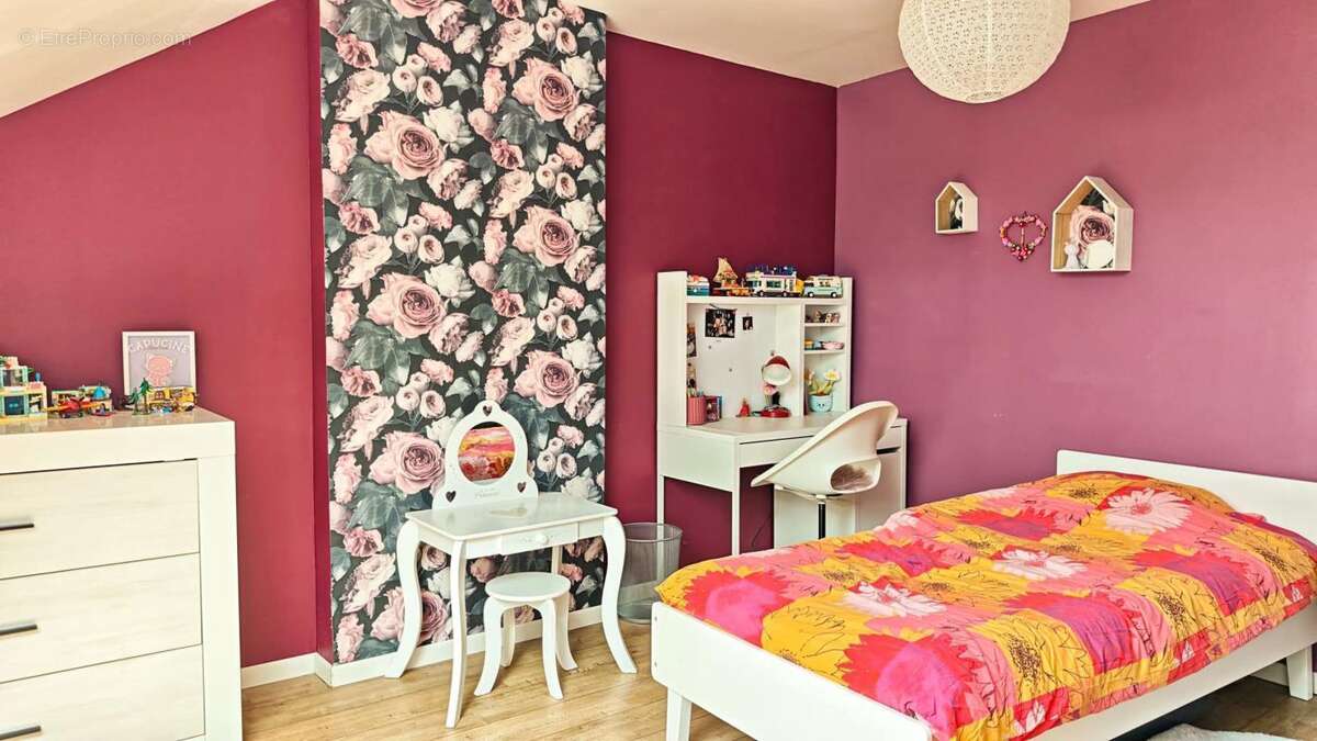 Maison individuelle  rénovée – 165 m² – 5 chambres - photo 12