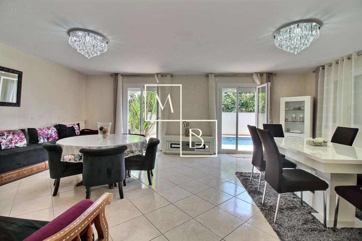 Montpellier Village, maison 6 pièces de 130m2 avec 4 grandes chambres, terrasse et piscine. - photo 7