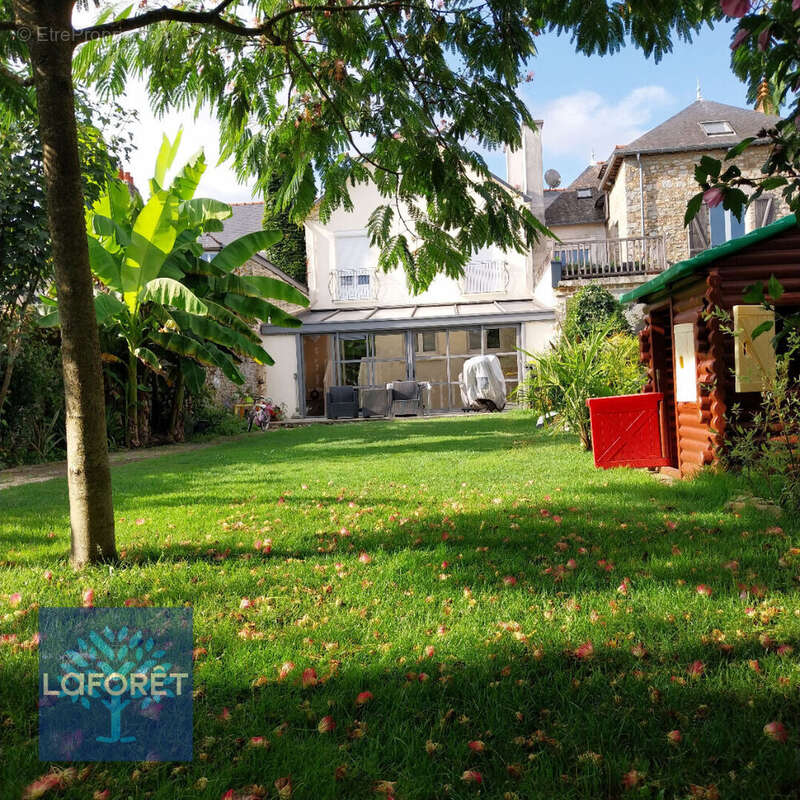 Maison à SAINT-AUBIN-DU-CORMIER