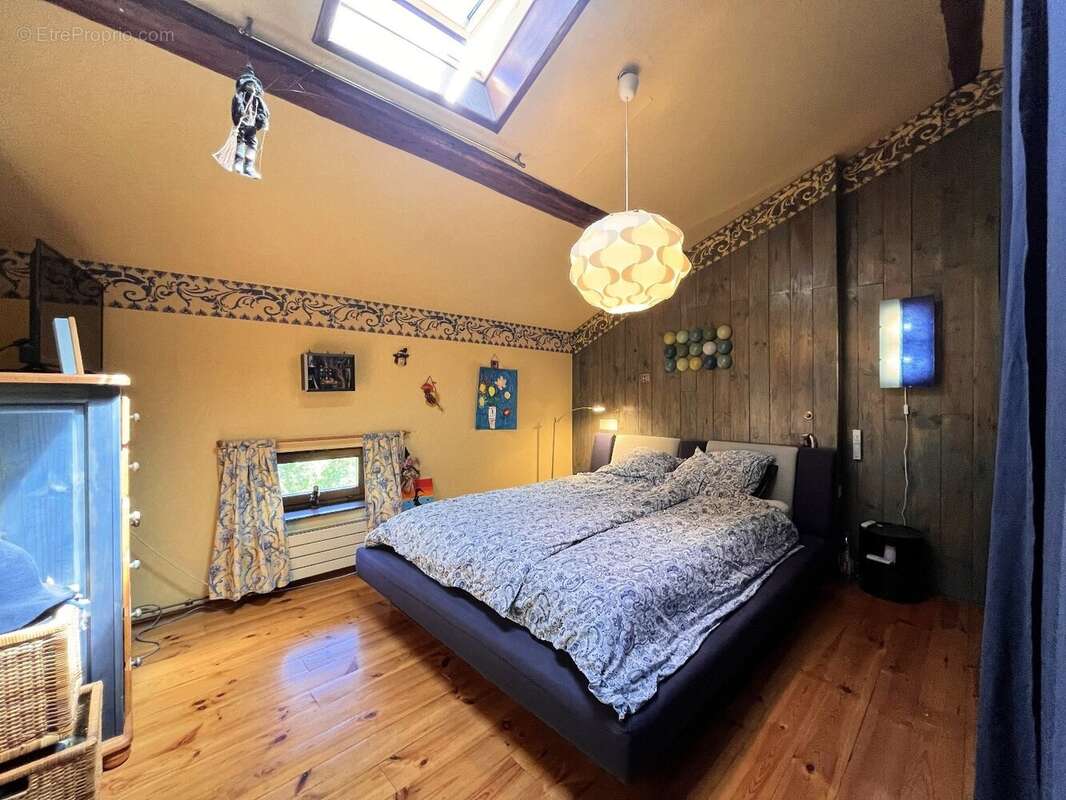 Maison à ARS-SUR-MOSELLE