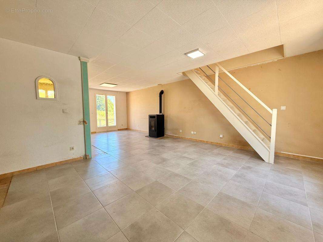 Maison 4 chambres 108m² - photo 5