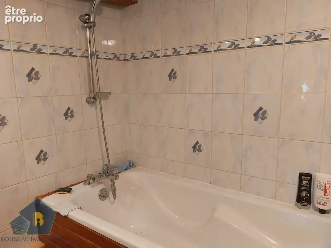 Maison 163 m² à Clugnat  - photo 7