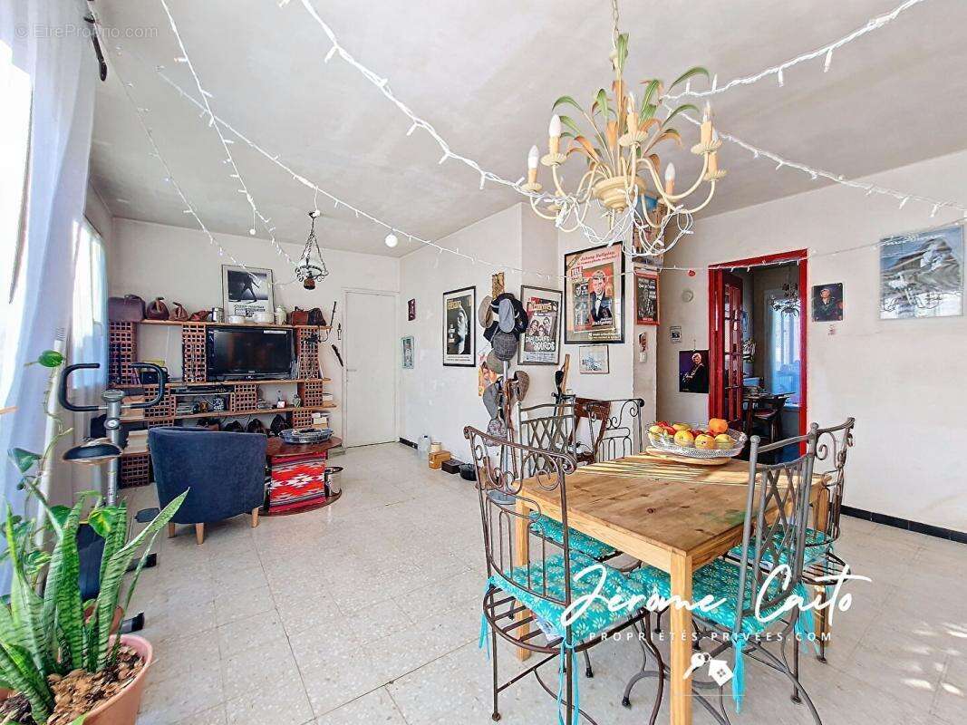 Appartement à NIMES