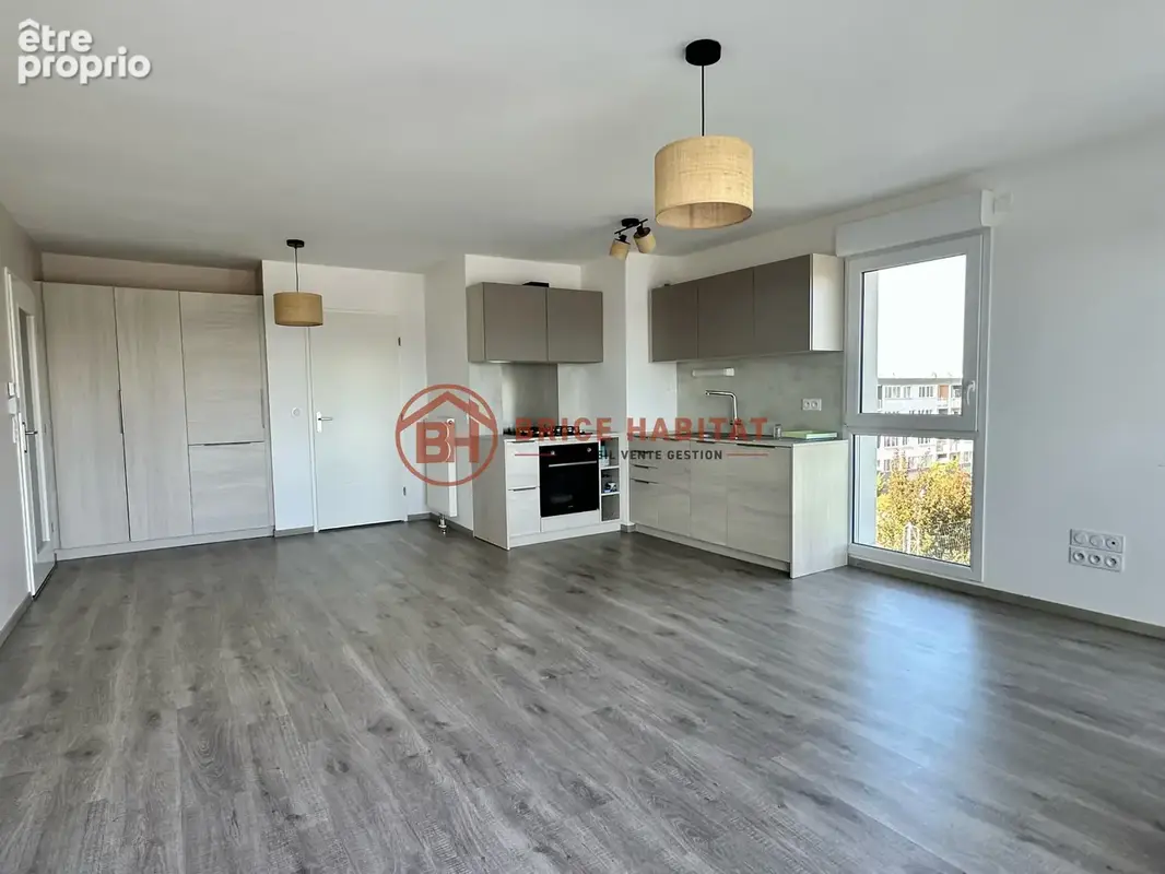 T3 au dernier etage - photo 2