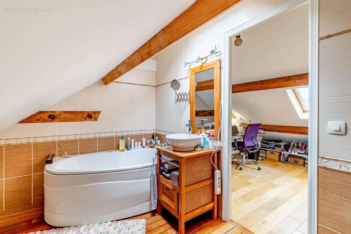 Maison à SOISY-SOUS-MONTMORENCY