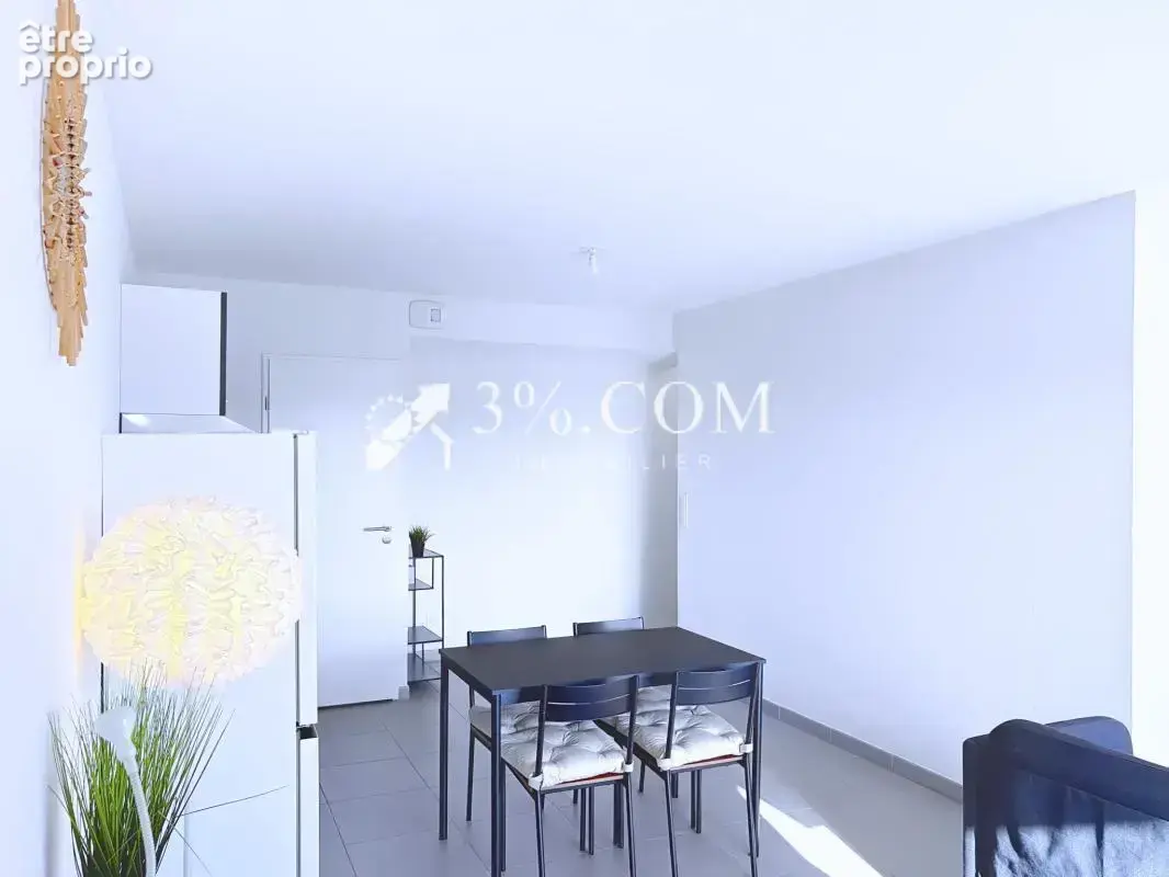 Appartement T2 moderne de 48 m2 avec terrasse et vue dégagée - photo 10