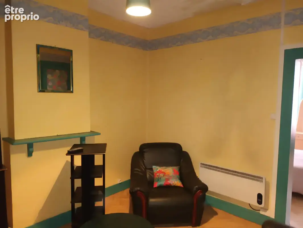 Local commercial - photo 13