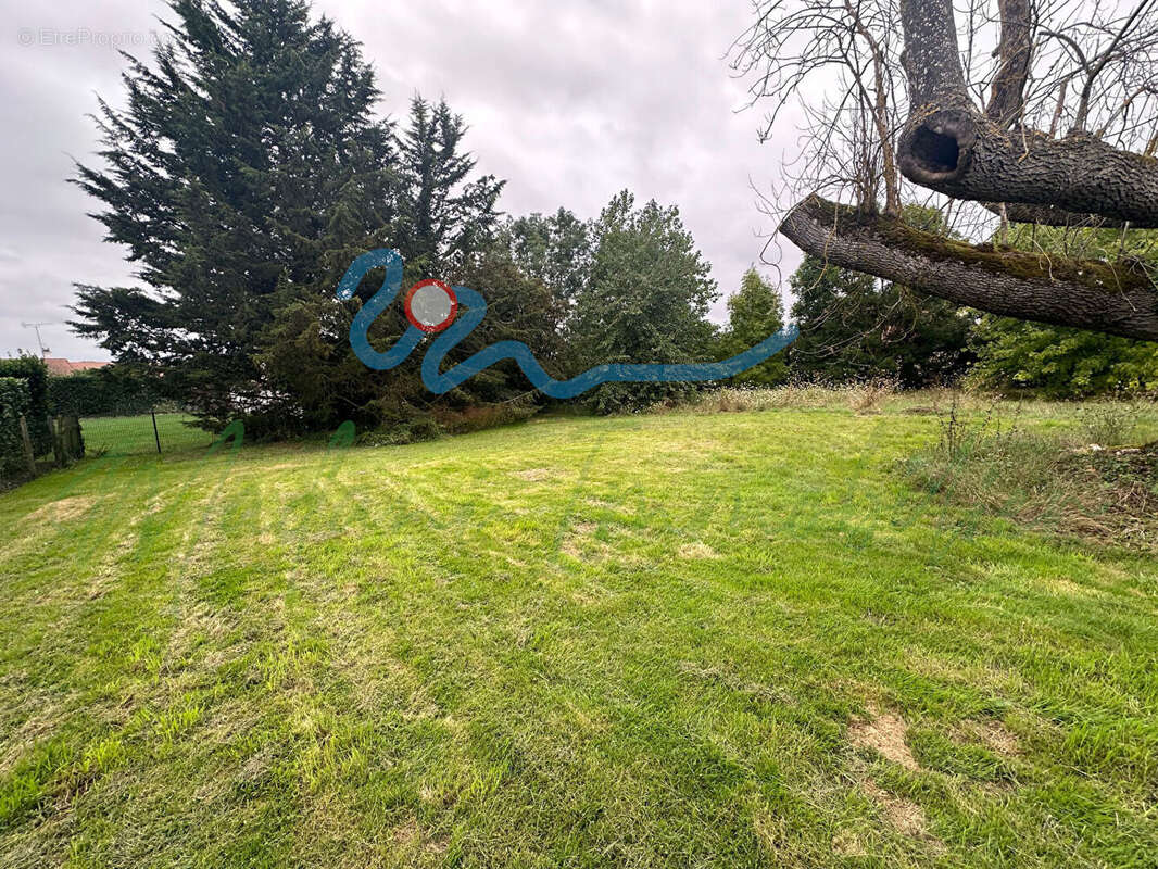 Terrain à PERDREAUVILLE