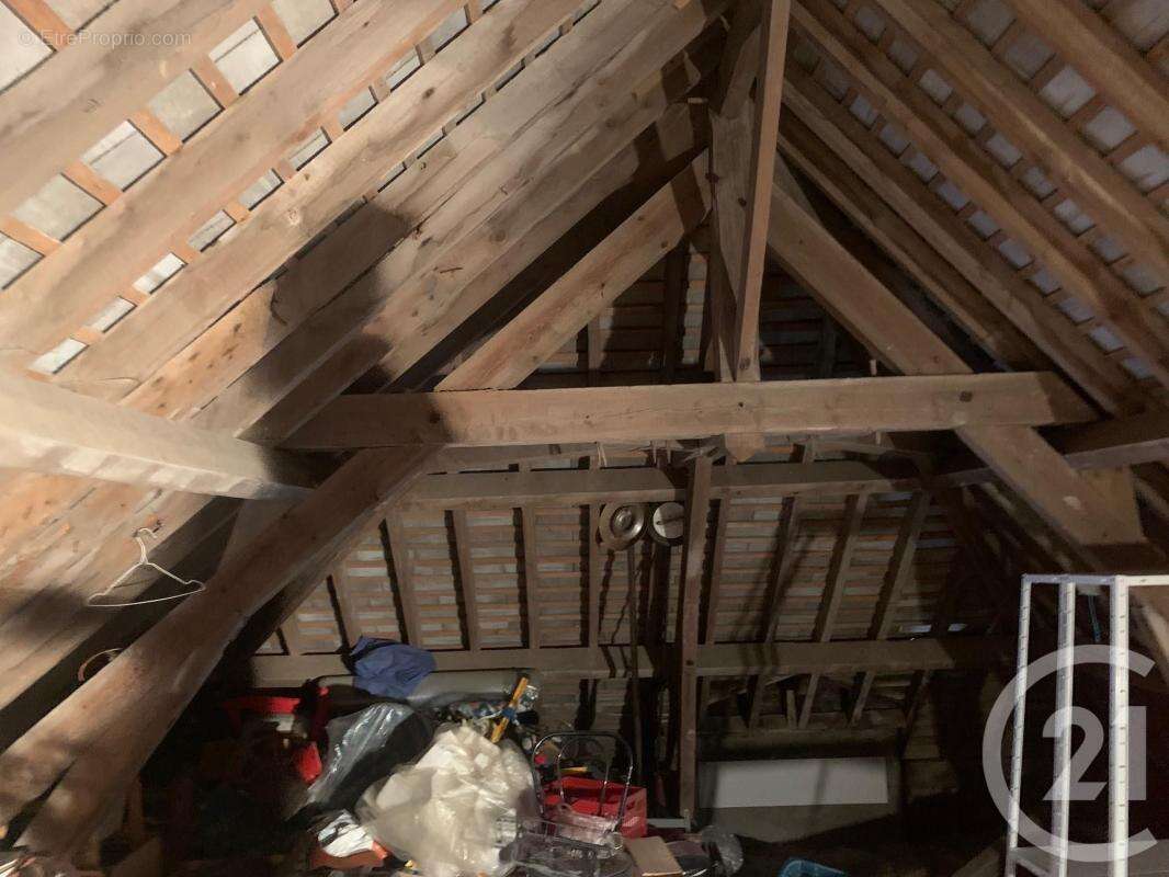 Appartement à NESLES