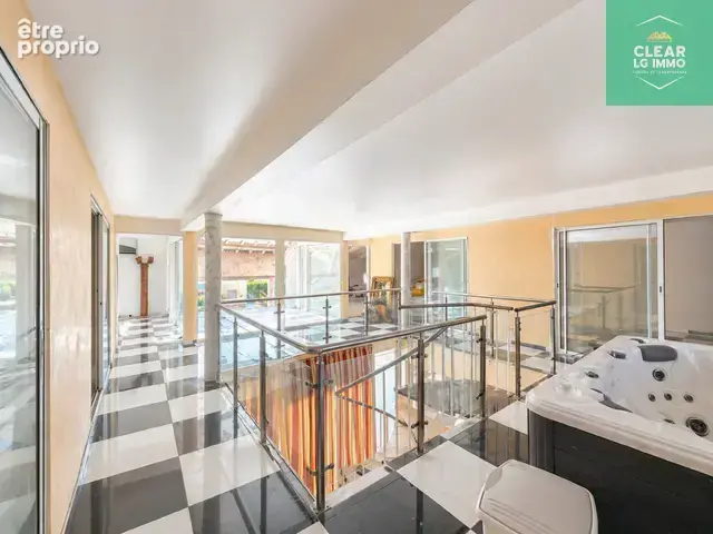 Grande maison à rénover avec piscine à Briey - photo 4
