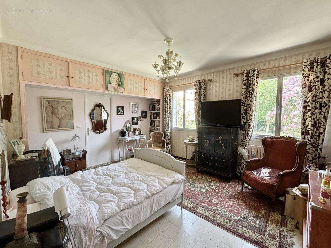 Maison à CARNOUX-EN-PROVENCE